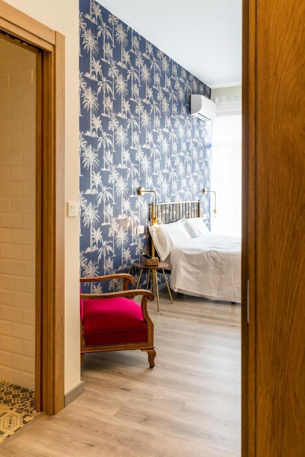 Four Rooms Hostel Lugo Esterno foto